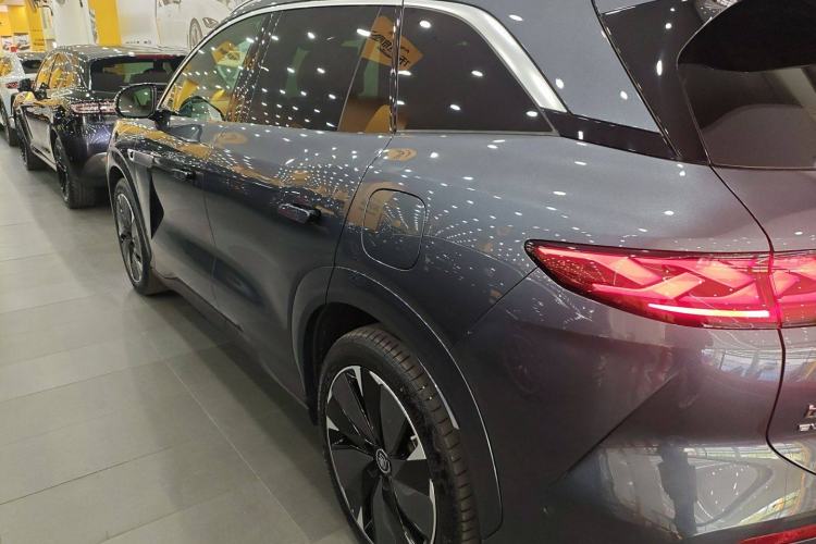 Used BYD Tang L 2025 EV 600KM All-Wheel-Drive LiDAR Flagship Model
