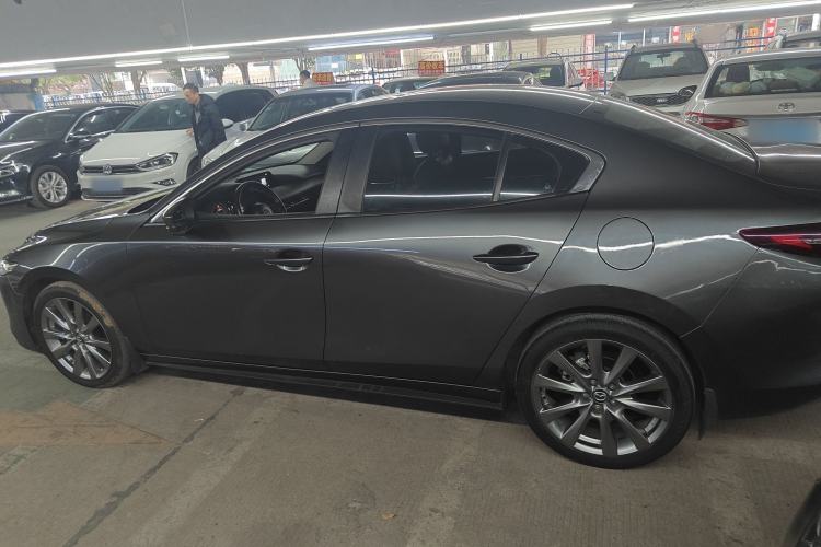 Used Mazda Mazda 3 Axela 2021 2.0L Automatic Zhiya Edition
