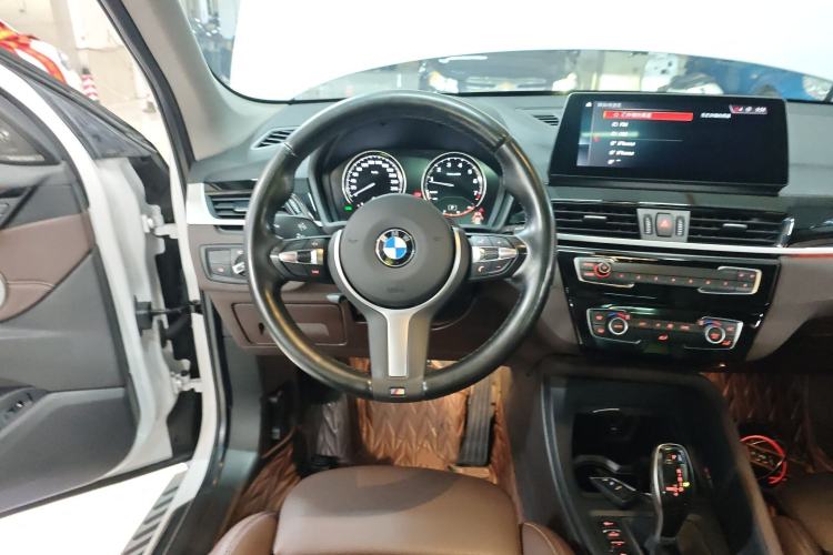 Used BMW X1 2022 sDrive25Li Leading Model
