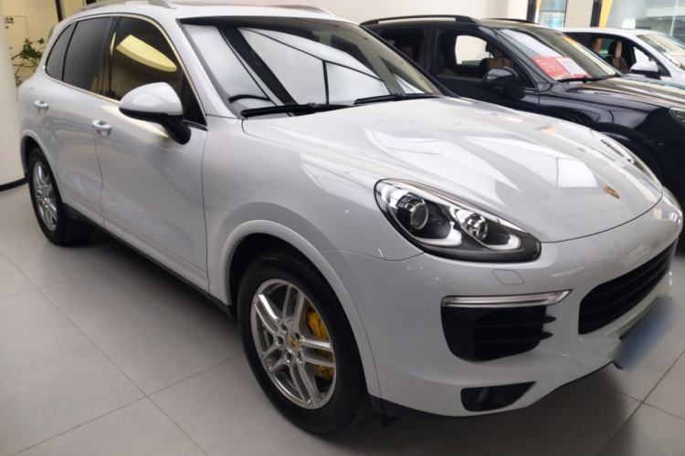 Used Porsche Cayenne 2016 Cayenne Platinum Edition 3.0T