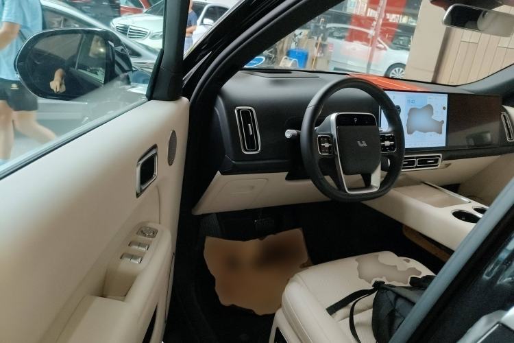 Used Li Auto L9 2023 Pro Model
