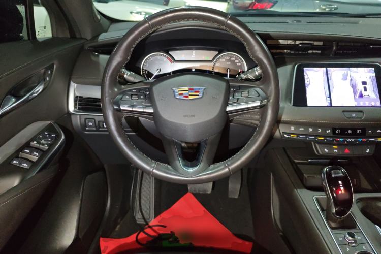 Used Cadillac XT4 2021 28T Two-Wheel Drive Leading Version