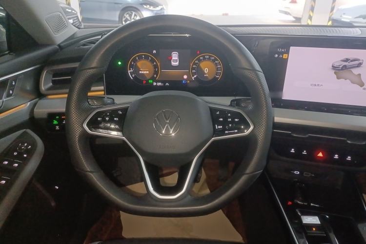 Used Volkswagen Lamando 2023 Lavida L 280TSI DSG Cool & Spicy Edition
