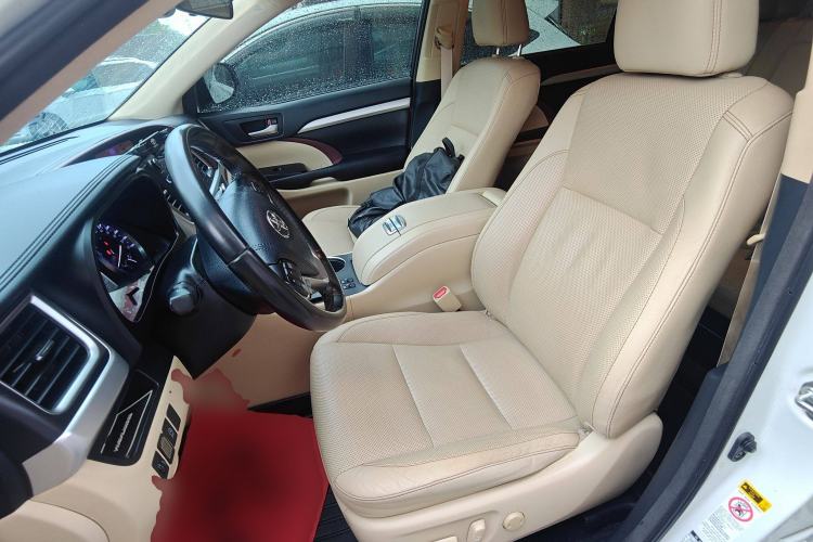 Used Toyota Highlander 2015 2.0T Two-Wheel Drive Luxury Edition 7 Seats