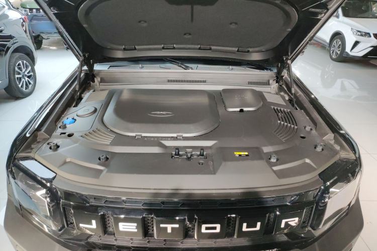 Used Jetour Traveler 2023 2.0T All-Wheel-Drive Crosser
