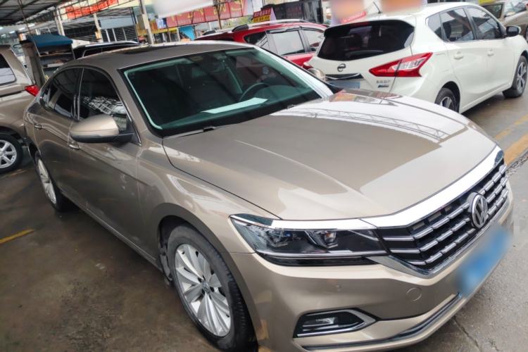 Used Volkswagen Passat 2019 330TSI Elite Edition China VI
