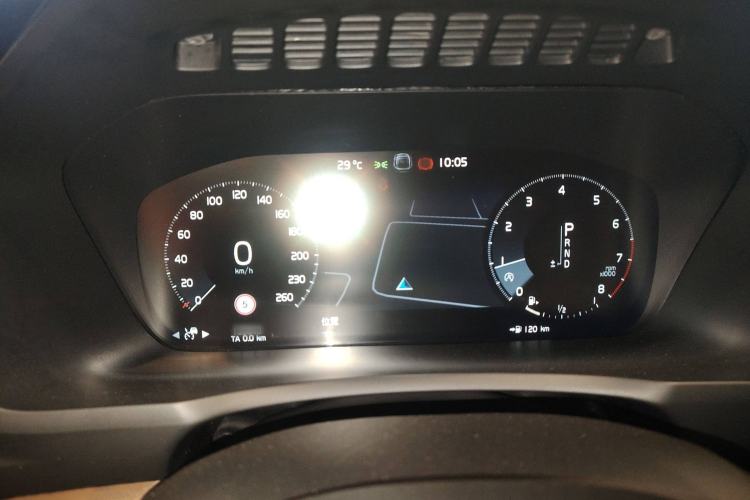 Used Volvo XC90 2019 T6 Zhiyi Edition 7-Seater China VI Standard
