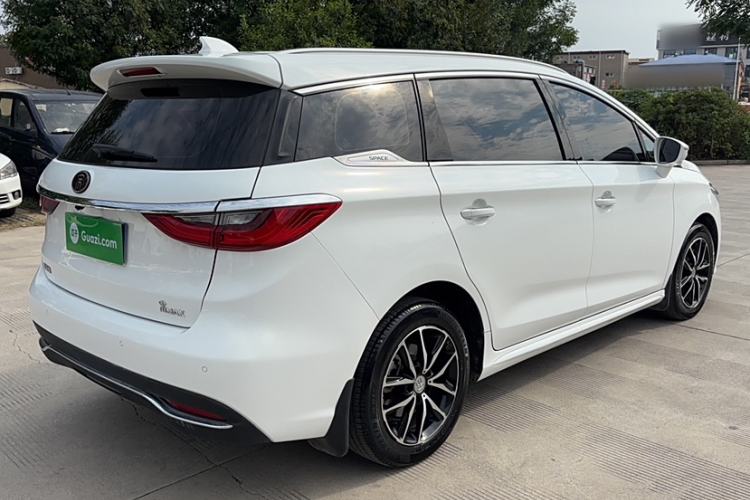 Used BYD Song MAX 2017 1.5T Automatic Smart Connect Elite 7-Seater
