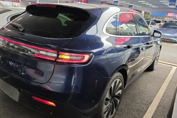 Used Hima AITO M5 2022 Extended-Range Four-Wheel Drive Performance Version
