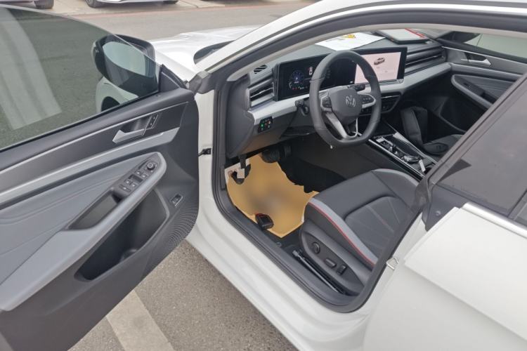 Used Volkswagen Lamando 2024 Lavida L 280TSI DSG Cool & Spicy Edition