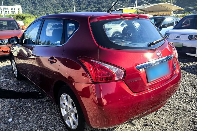 Used Nissan Tiida 2014 1.6L CVT Smart Model
