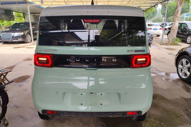 Used Wuling Hongguang MINIEV 2022 Macaron Premium Model – Lithium Iron Phosphate
