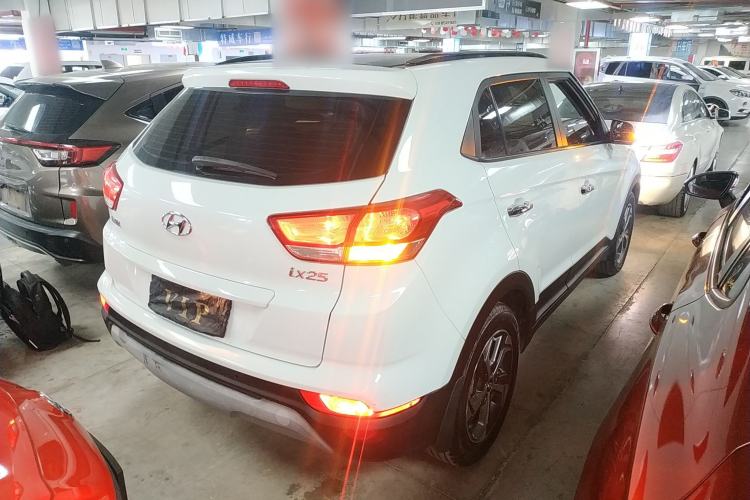 Used Hyundai ix25 2017 1.6L Automatic Smart Version
