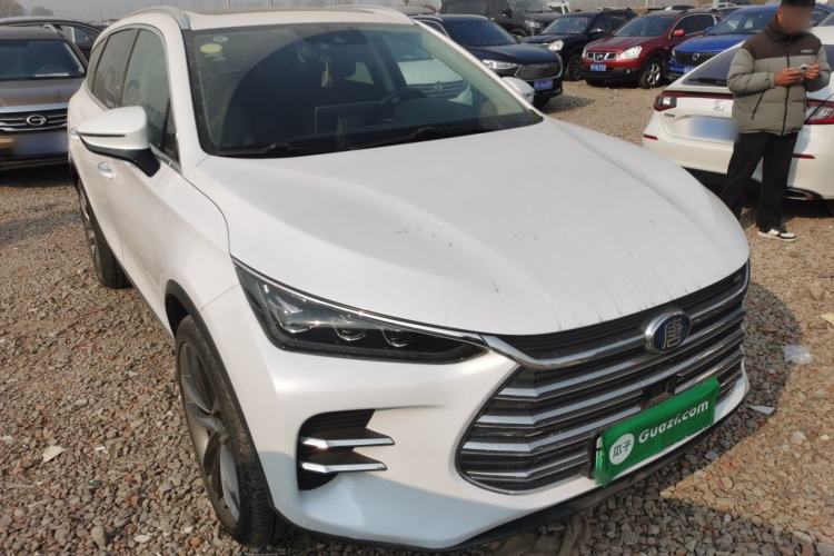 Used BYD Tang New Energy 2018 DM 2.0T All-Wheel Drive Smart Connectivity Luxury Model 7 Seats China V Emission Standard

