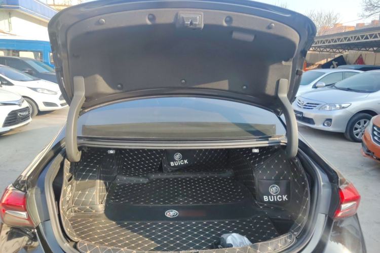 Used Buick LaCrosse 2022 552T Luxury Version
