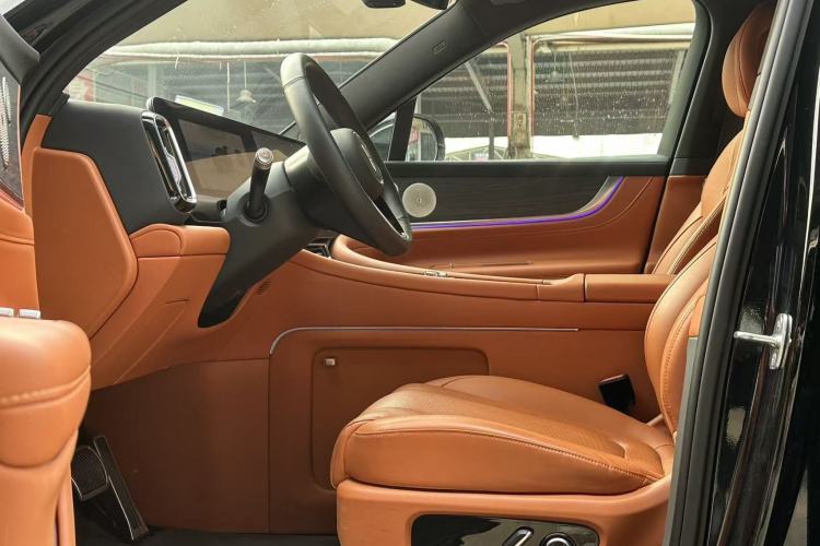 Used Hima AITO M9 2024 All-Electric Ultra Version 100 kWh 6-Seater Model
