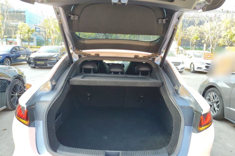 Used MG 7 2023 2.0T Automatic Hunter Luxury Edition
