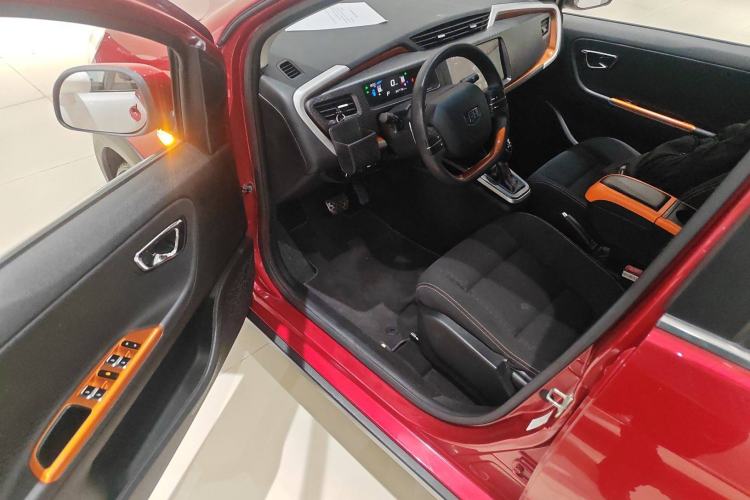 Used Geely Auto Vision X1 2017 1.3L Automatic Fun Edition
