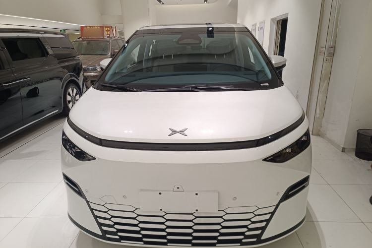 Used XPeng X9 2025 740 Ultra-Long Range Max
