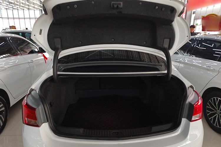 Used Buick Verano 2019 Sedan 20T Dual-Clutch Leading Model
