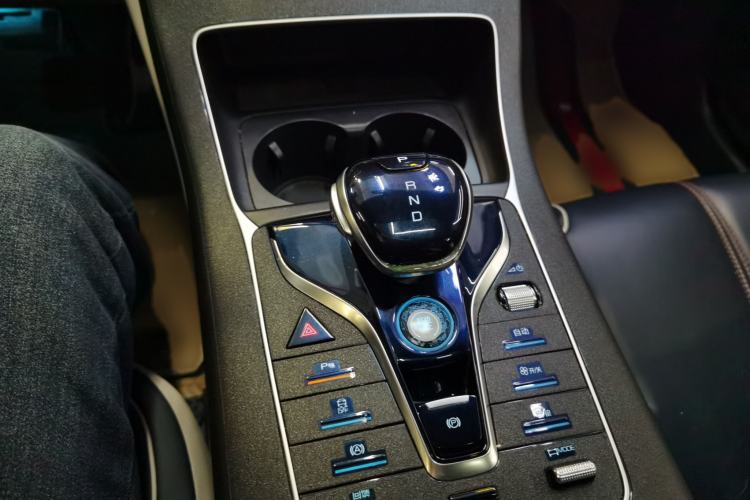 Used BYD Qin PLUS 2021 EV 400KM Luxury Model
