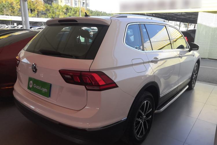 Used Volkswagen Tiguan L 2017 330TSI Automatic Two-Wheel Drive Luxury Edition
