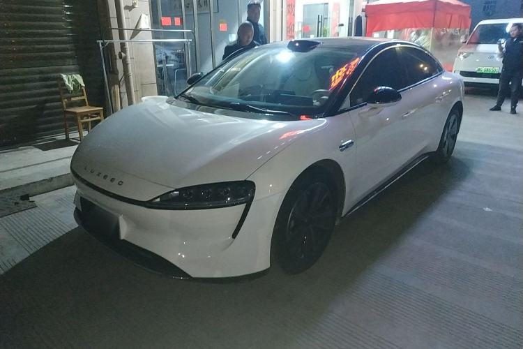 Used Hima Luxeed S7 2024 Max