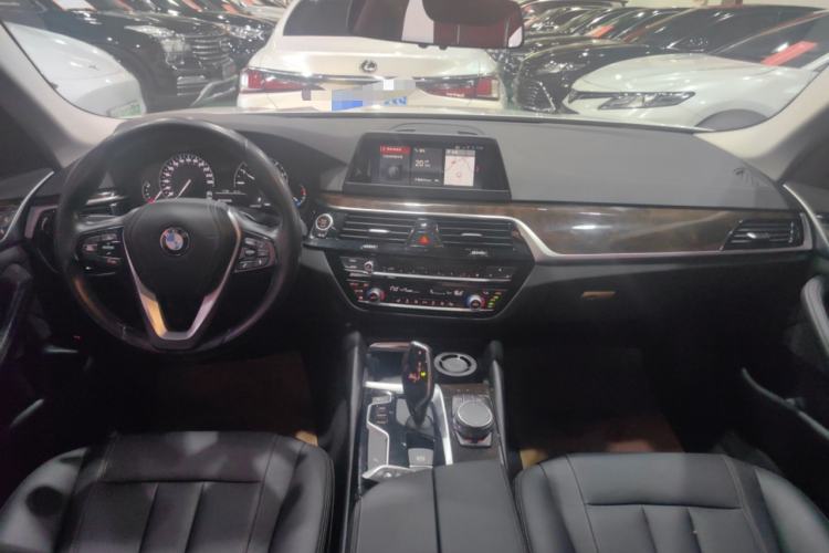 Used BMW 5 Series 2018 528Li Launch Special Edition
