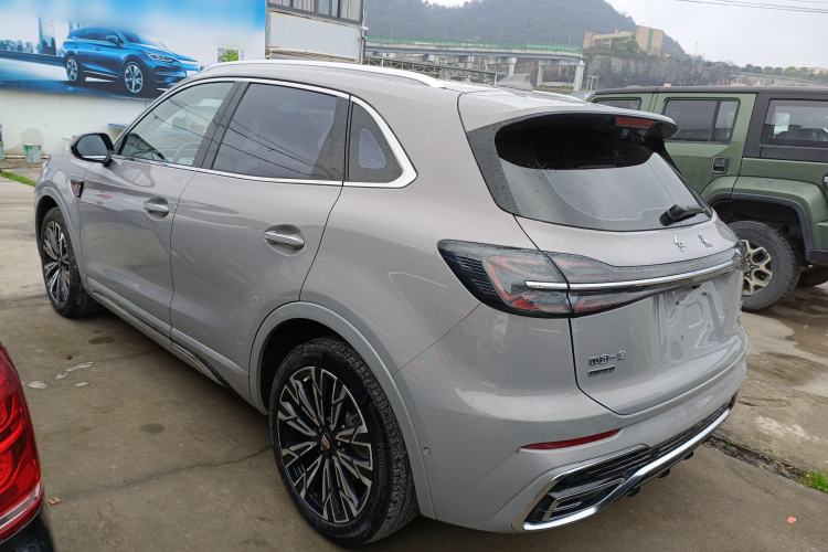 Used Hongqi HS5 2023 2.0T Four-Wheel Drive Flagship Pro Edition
