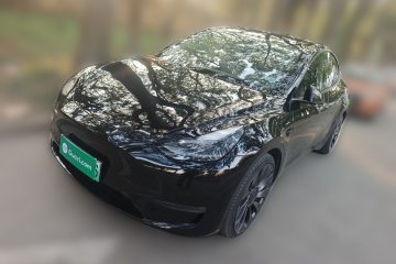 Used Tesla Model Y 2023 High-Performance All-Wheel-Drive Version