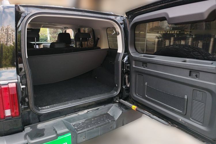 Used Tank 300 2023 City Edition 2.0T—Stylish as Ever
