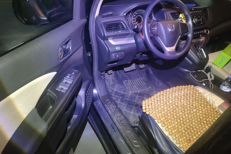 Used Honda CR-V 2016 2.0L Two-Wheel Drive Classic Edition
