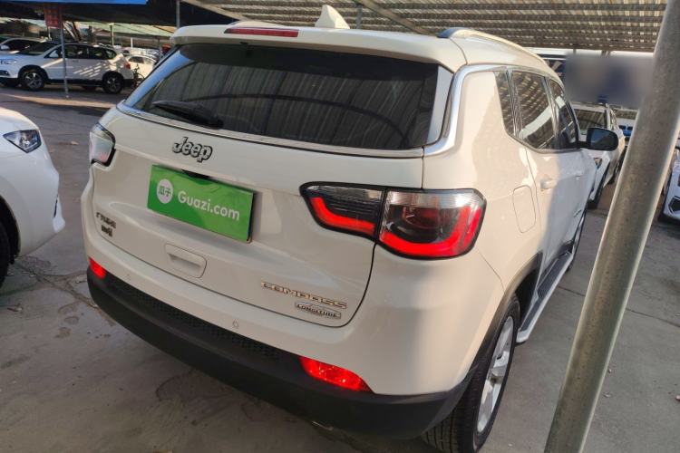 Used  Compass 2019 200T Automatic Family Edition - Connected Large Screen Version