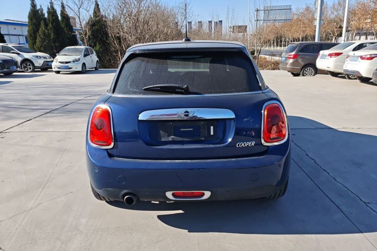 Used  MINI 2016 1.5T COOPER Five-Door Edition
