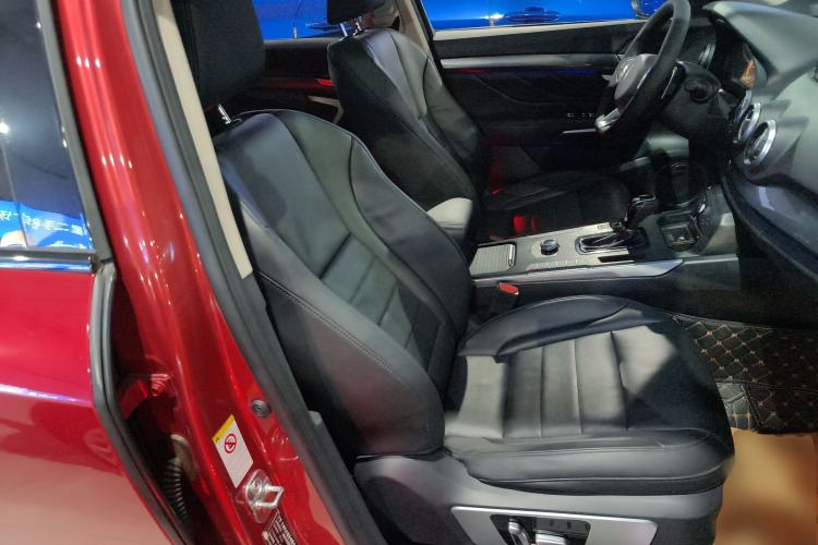 Used Wey VV7 2017 2.0T Ultra-Luxury Version
