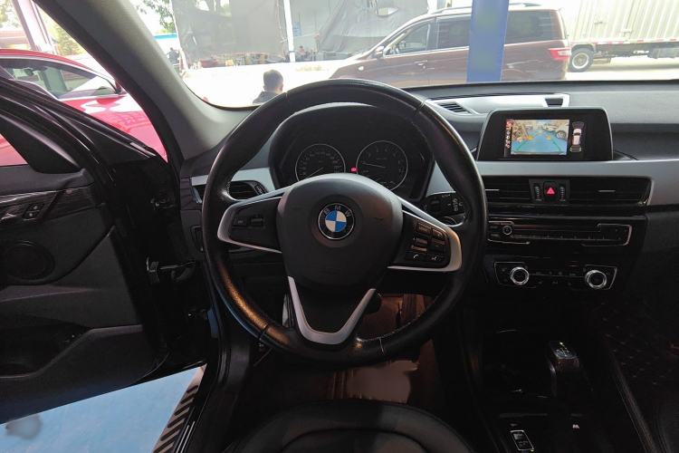 Used BMW X1 2016 sDrive18Li Premium Edition
