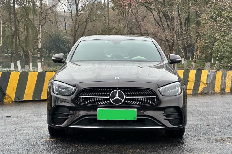 Used Mercedes-Benz E-Class New Energy 2023 E 350 e L Plug-in Hybrid Sports Sedan
