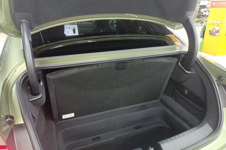 Used Xiaomi Auto SU7 2024 Rear-Drive Long-Range Intelligent Driving Version