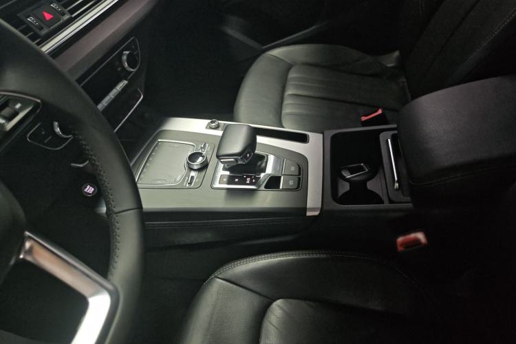 Used Audi Q5L 2018 40 TFSI Prestige Fashion Edition China VI
