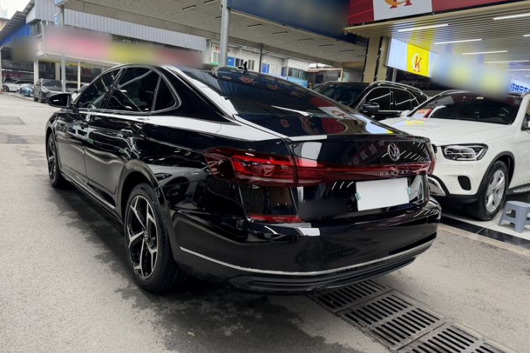 Used Volkswagen Passat 2025 Outstanding Model 330TSI Starry Elite Edition