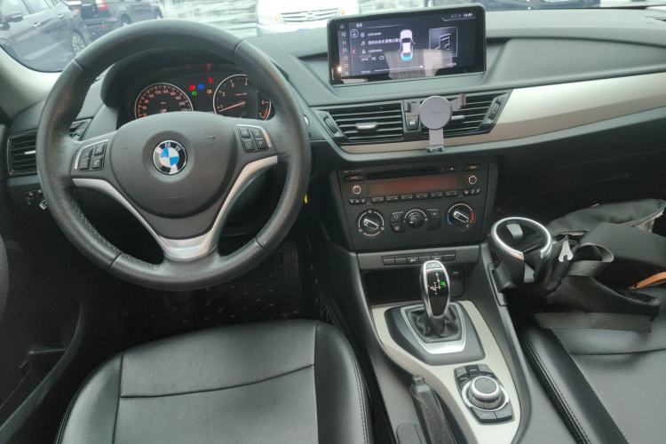Used BMW X1 2014 sDrive18i Fashion Model
