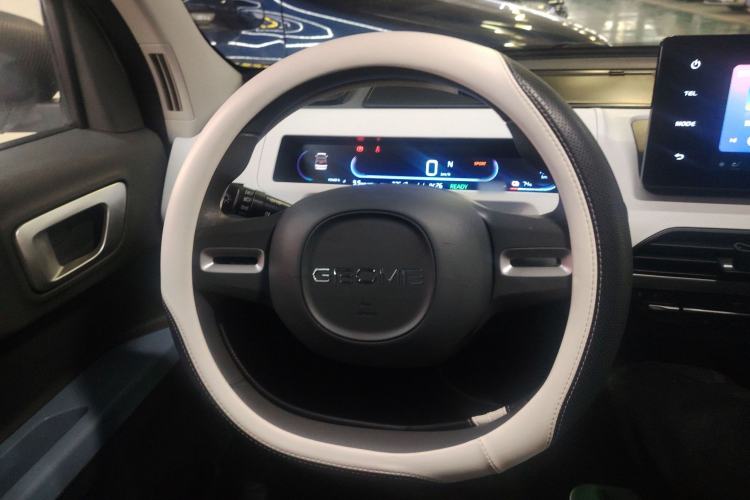 Used Geely Galaxy Panda 2023 Panda Mini 200km Endurance Bear
