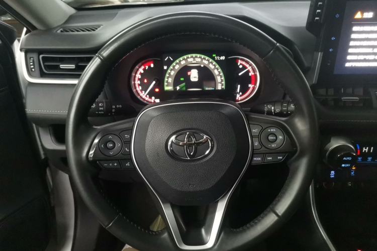 Used Toyota RAV4 2021 2.0L CVT Two-Wheel Drive Fashion PLUS Edition
