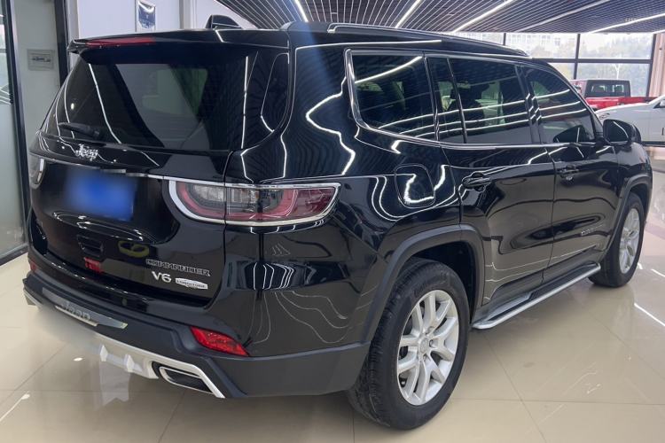 Used  Grand Commander 2018 2.0T Two-Wheel Drive Enjoy Edition China V
