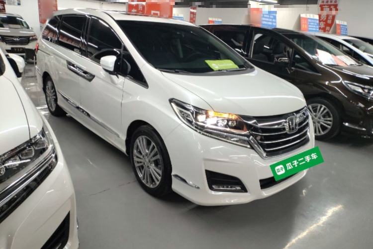 Used Honda Elysion 2016 2.4L Supreme Edition
