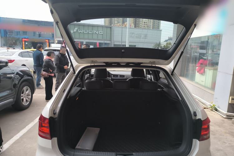 Used Volkswagen Gran Lavida 2013 1.4 TSI Automatic Comfort Model