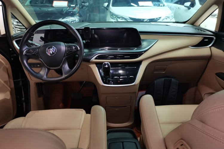 Used Buick GL8 2022 ES Landtrek 653T Luxury Edition
