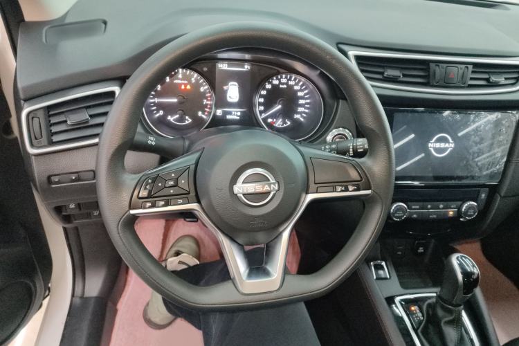 Used Nissan Qashqai 2023 Classic 2.0L CVT XV Comfort Edition
