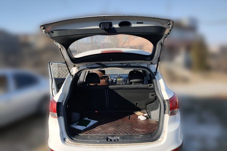 Used Hyundai ix35 2015 2.0L Automatic 2WD Comfort Edition China V Standard
