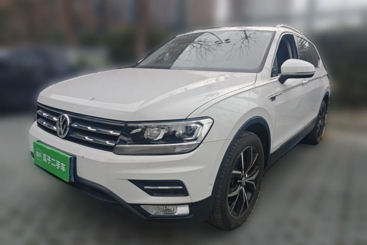 Used Volkswagen Tiguan L 2019 330TSI Automatic Two-Wheel Drive Smart Luxury Version China VI Standard